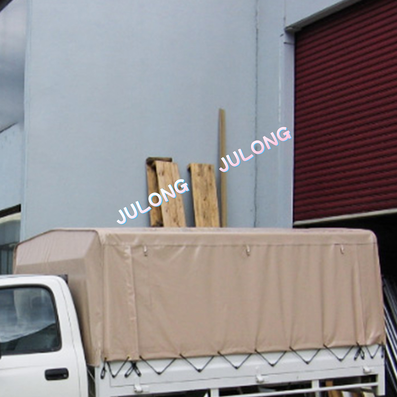 Tarp pentru acoperirea camionului